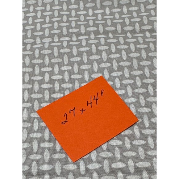 Waverly Inspirations Gray & White Patterned Cotton Fabric 27" x 44" Sewing Craft - Picture 3 of 7